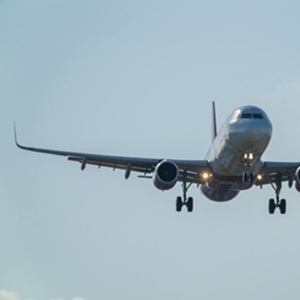 ΕΙΜΑΙ ΕΓΚΥΟΣ: ΝΑ ΤΑΞΙΔΕΨΩ ΜΕ ΑΕΡΟΠΛΑΝΟ; ΕΙΝΑΙ ΑΣΦΑΛΕΣ; ΣΕ ΠΟΙΟ ΜΗΝΑ; ΤΙ ΠΡΕΠΕΙ ΝΑ ΠΡΟΣΕΞΩ; (video)