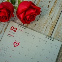 Οι αλλαγές στον κύκλο μετά τα 30: Πότε είναι φυσιολογικές και πότε πρέπει να κάνεις έλεγχο